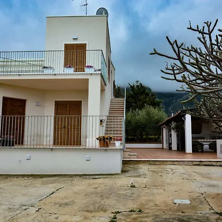 Casa Pomelia Apartment Castellammare del Golfo Exterior photo